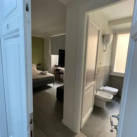 Konukevi Must Be The Place Roma