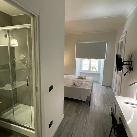 Must Be The Place 4* Рим