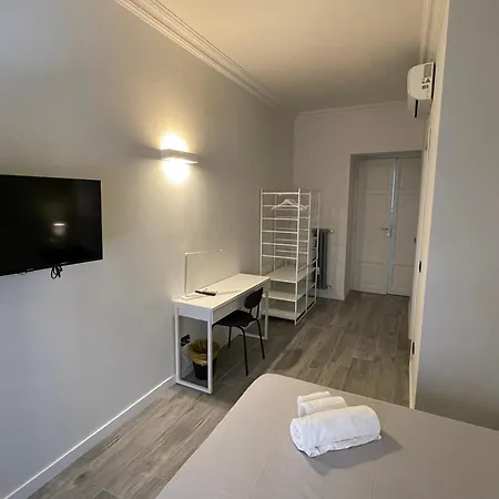 Must Be The Place Konukevi